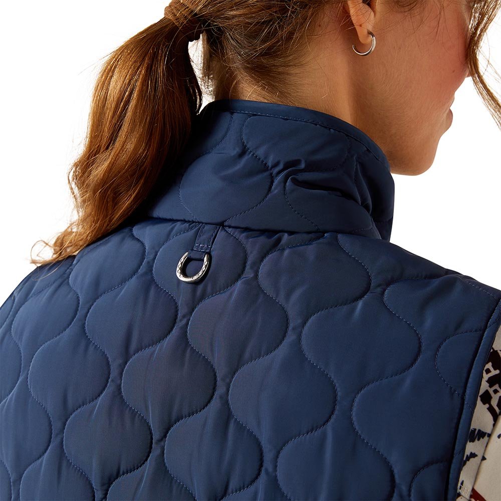 Ariat Womens Ashley 2.0 Insulated Vest – Lightweight Warmth, Tailored Fit, Weather-Resistant